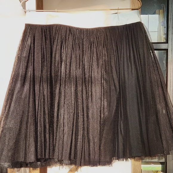 Forever 21 Black Tulle Skirt w/White Waist and Bow Size Medium from 2011 - Picture 3 of 8